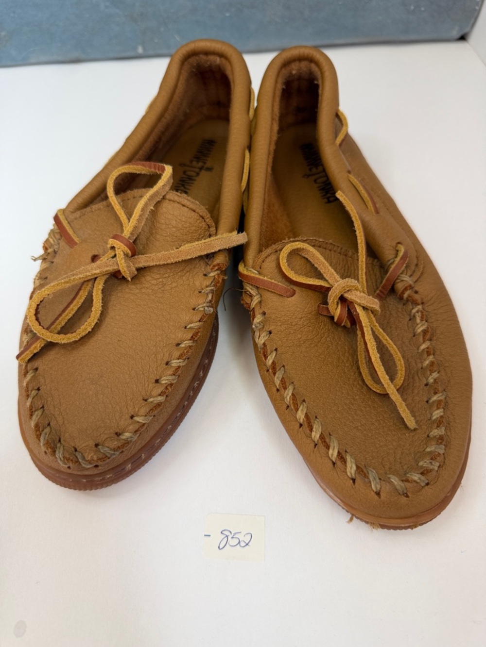 Minnetonka Chestnut Brown Leather Moccasin Loafers